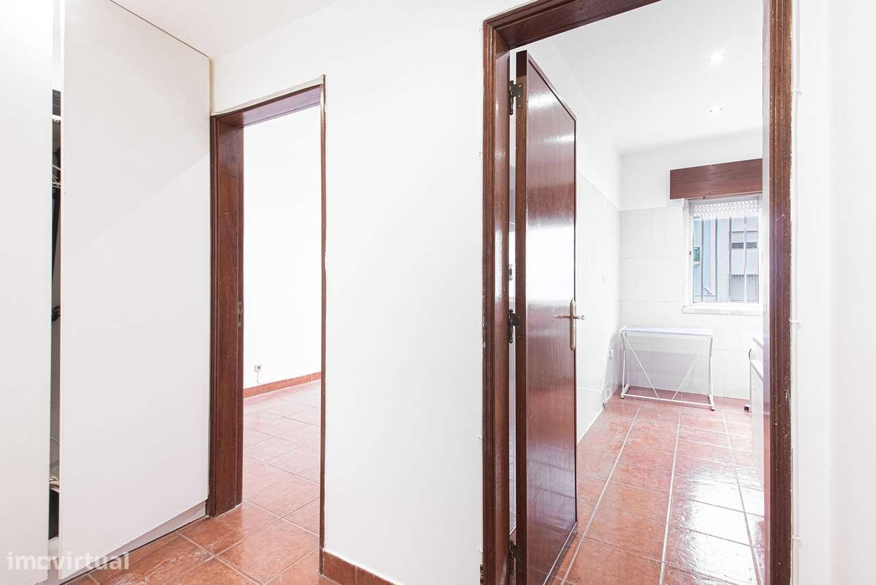 Apartamento T0 no Cacém - Grande imagem: 4/14