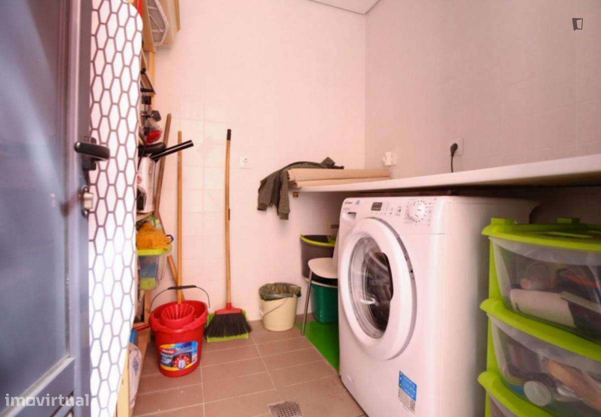 Estúdio - localizado em Telheiras Lisbon - Grande imagem: 2/10