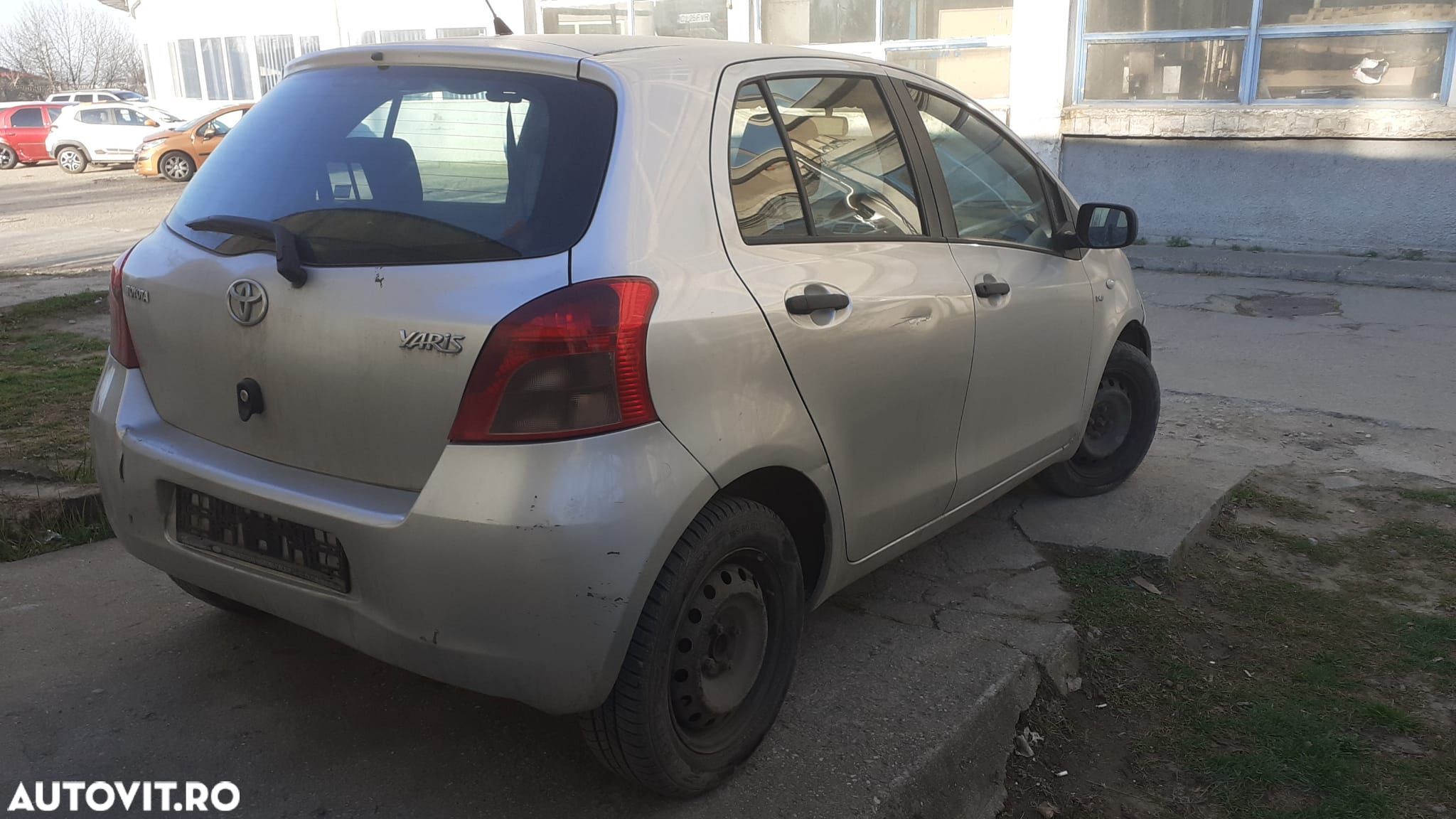 Planetara stanga Toyota Yaris 2008 Diesel  Manuala 90 - 1