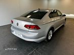 Volkswagen Passat 2.0 TDI DSG Comfortline - 36