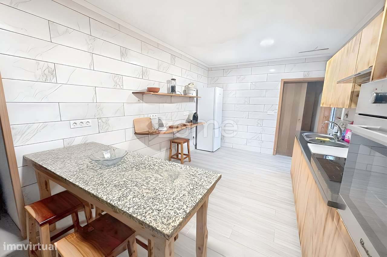 MORADIA T6 + 2 DEPENDÊNCIAS EM ALMAGREIRA - Grande imagem: 3/21