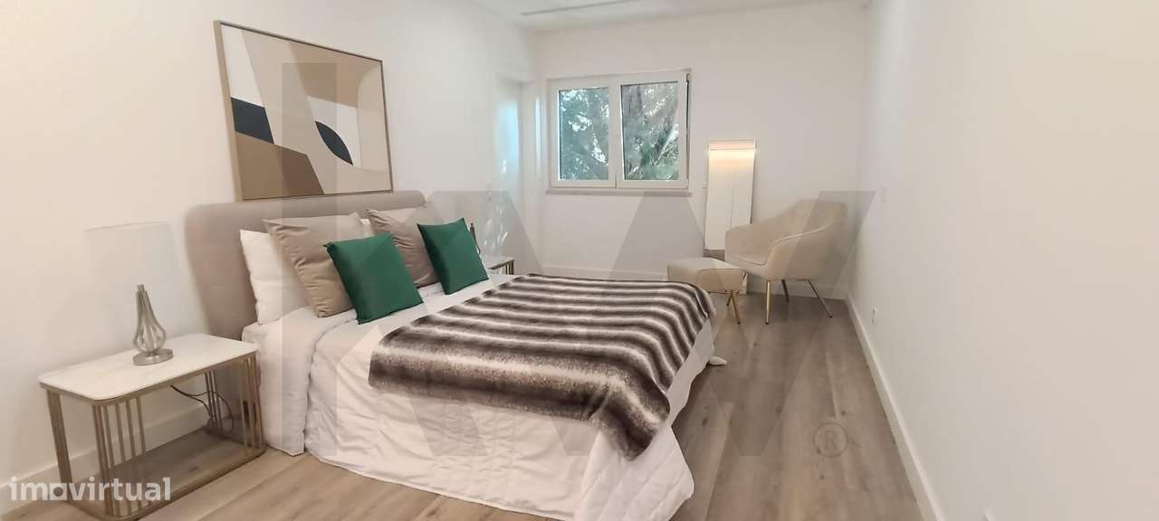 Apartamento T2 com Suíte, Varanda e Boas Áreas – Benfica, Lisboa - Grande imagem: 5/15