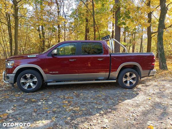 RAM 1500 5.7 Crew Cab Longbed Laramie Chrome - 5