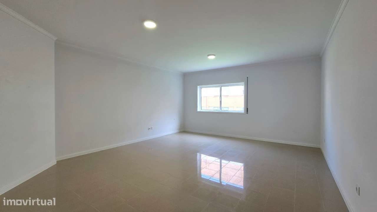 T2 c/ 105m² e lugar de garagem p/ 2 carros - Gandra, Paredes-6
