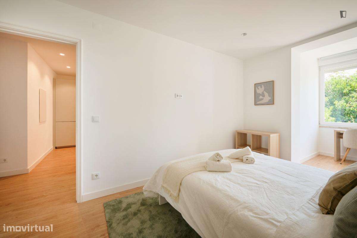 Quarto - localizado em Alameda Lisbon - Grande imagem: 4/45