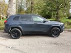 Jeep Cherokee - 1