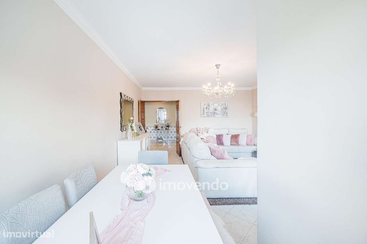 Apartamento T3, com áreas amplas, em Setúbal-5