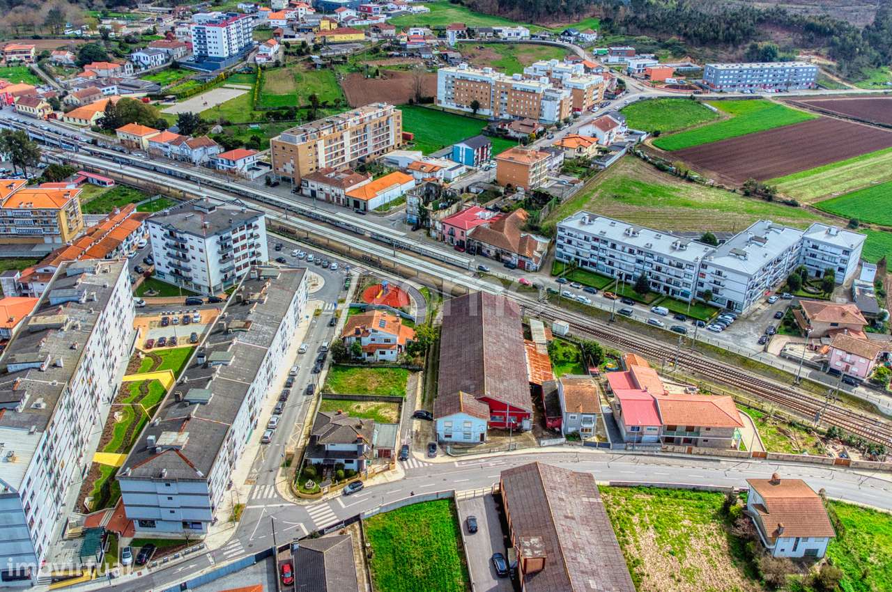 Armazéns de 1750m² c/ escritório e Potencial Habitacional em São Ro...-3