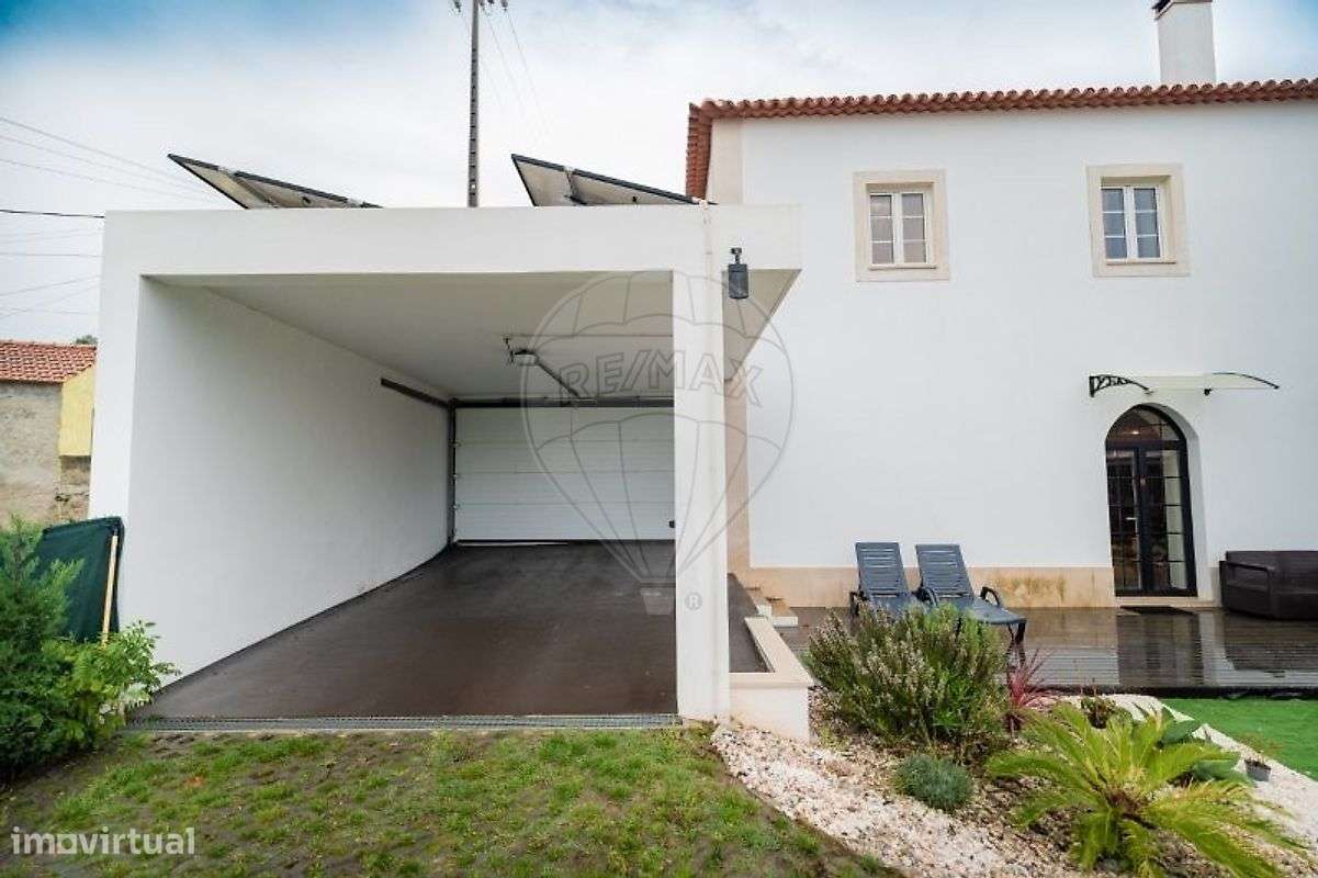 Moradia T5 para venda-33