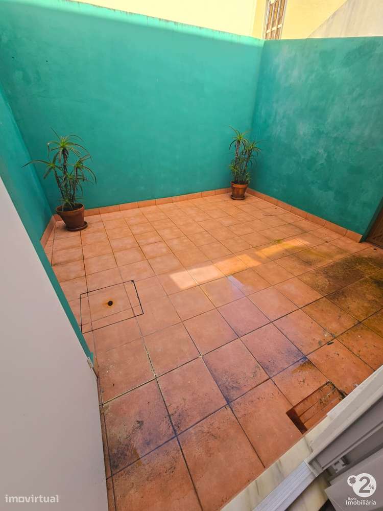 Apartamento T2 com terraço em Campanhã - S. Roque da Lameira-11