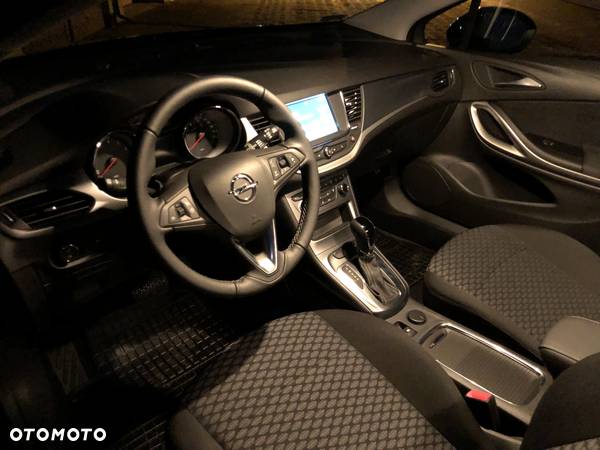 Opel Astra V 1.4 T Enjoy S&S - 13