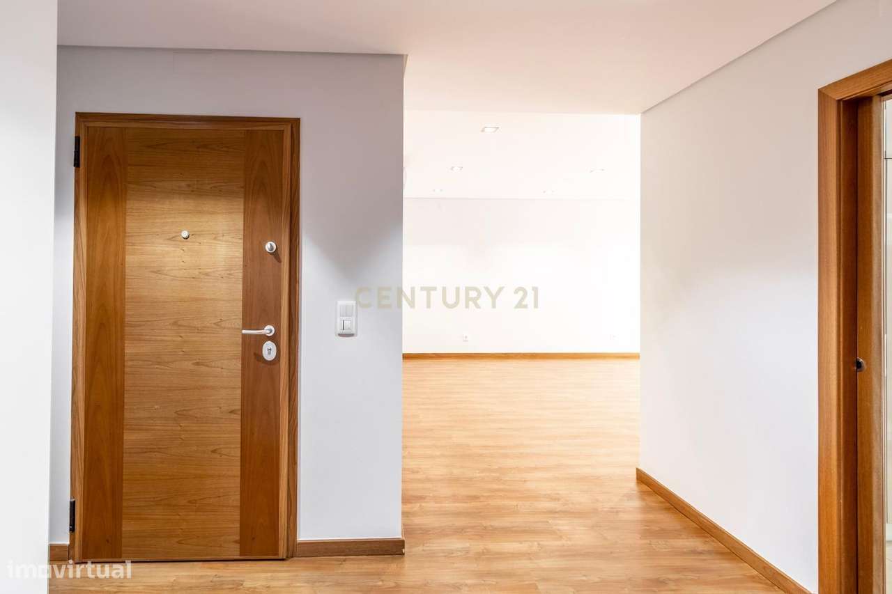 Apartamento  T3 em Odivelas, Lisboa com Vista Cidade - Grande imagem: 5/34