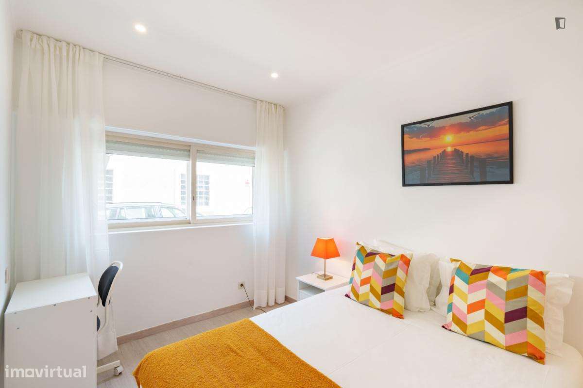 Apartamento com 1 quartos - localizado em Mafamude Porto - Grande imagem: 5/8