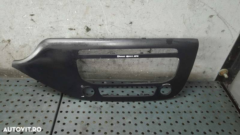 Rama ornament trim radio cd player kia ceed 2 jd 84740a2000 84740a2040wk - 1