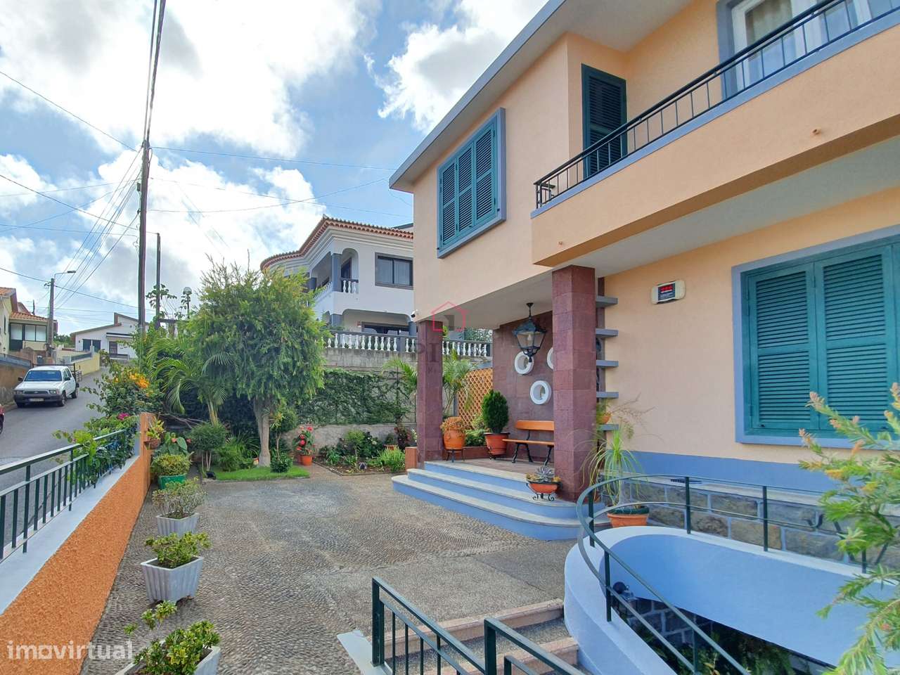 Moradia Clássica - T5 no Funchal - Grande imagem: 4/23