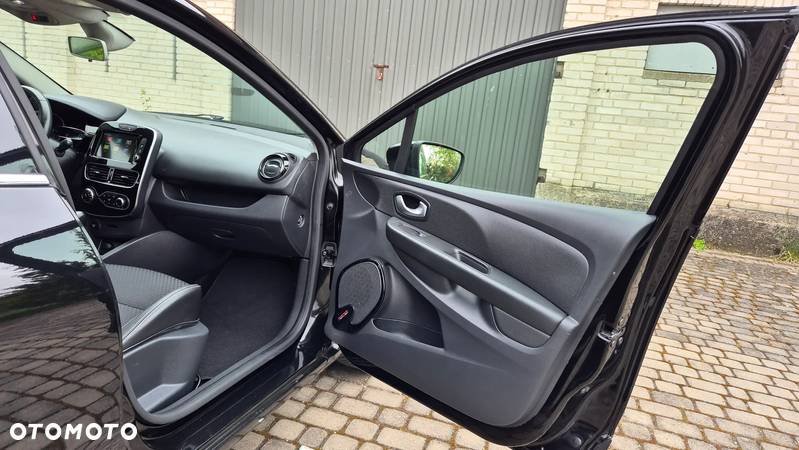 Renault Clio 1.2 Energy TCe Limited EDC - 36