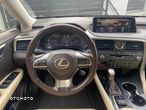 Lexus RX - 9