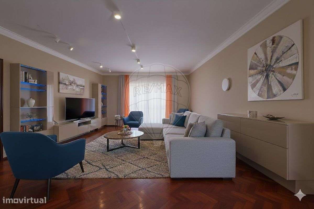 Moradia T4 para venda-16