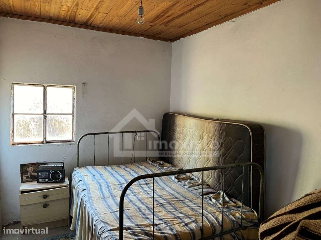 Moradias T4 e T0 em Figueiró dos Vinhos-32