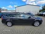 Volkswagen Passat Variant 1.6 TDI BlueMotion Technology Highline - 12