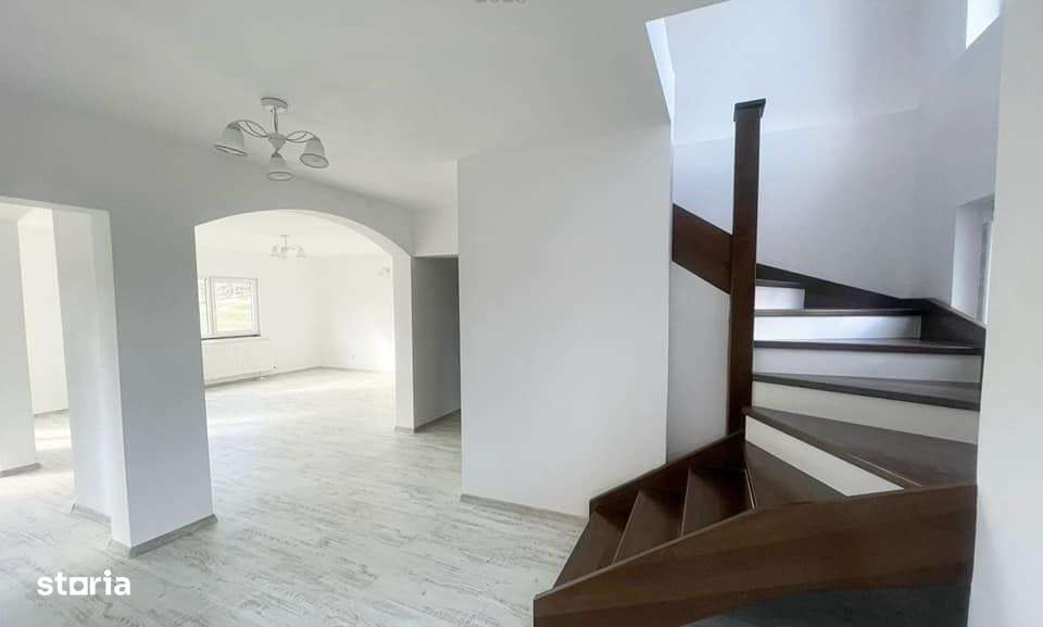 Casa tip duplex, noua, 130 mp, 4 camere, Cisnadie, COMISION 0 - Imagine principală: 2/19