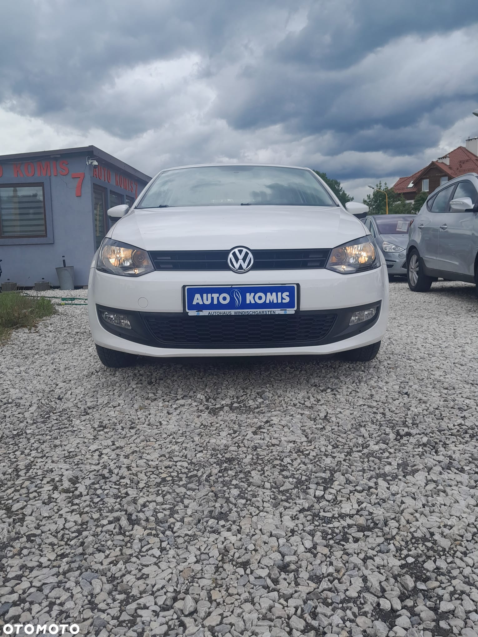 Volkswagen Polo - 2