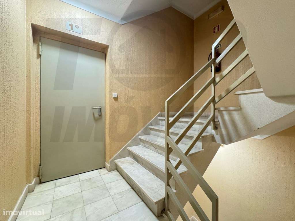 Apartamento T3 - Prior Velho - 375.000€-22