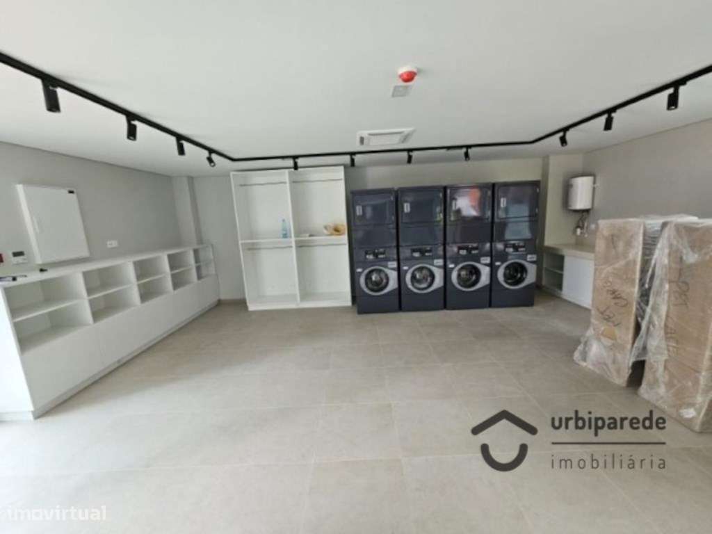 Apartamento T3 no condomínio Monview Miraflores-19