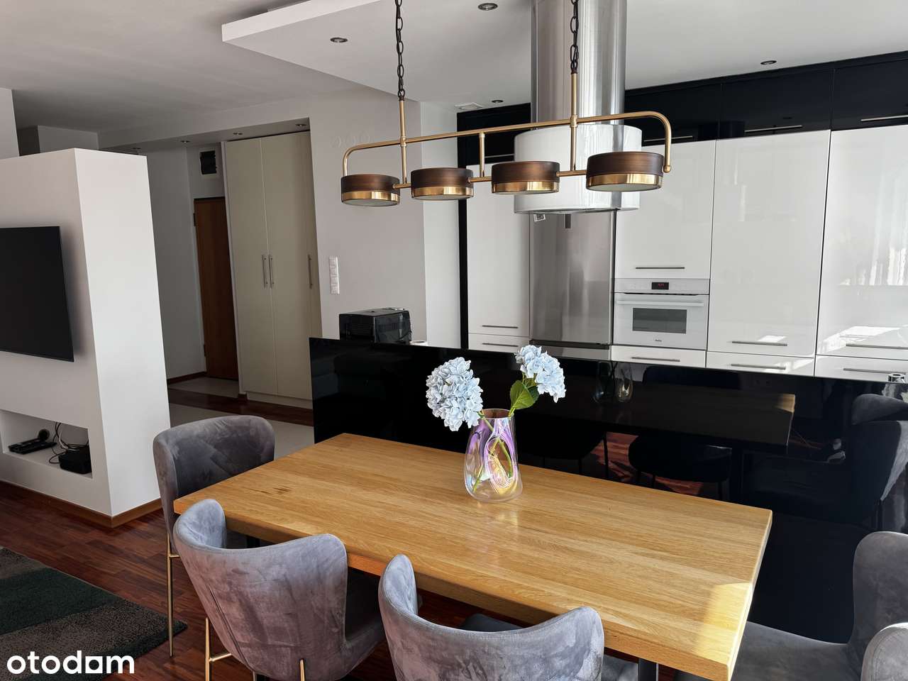 3-pokojowe mieszkanie 80 m² Gocław przy Promenadzie  2 balkony