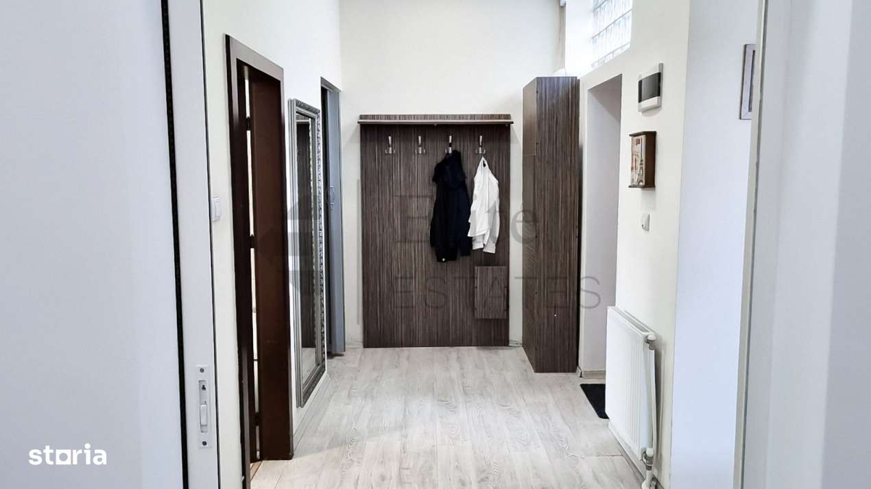 Apartament central cu 3 camere de vanzare in Oradea-9