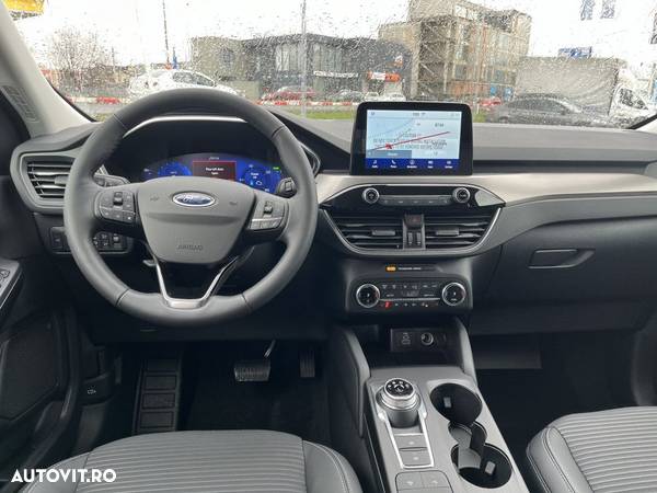 Ford Kuga - 13