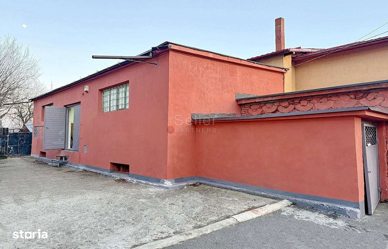 Spatiu depozitare - Imagine principală: 1/8