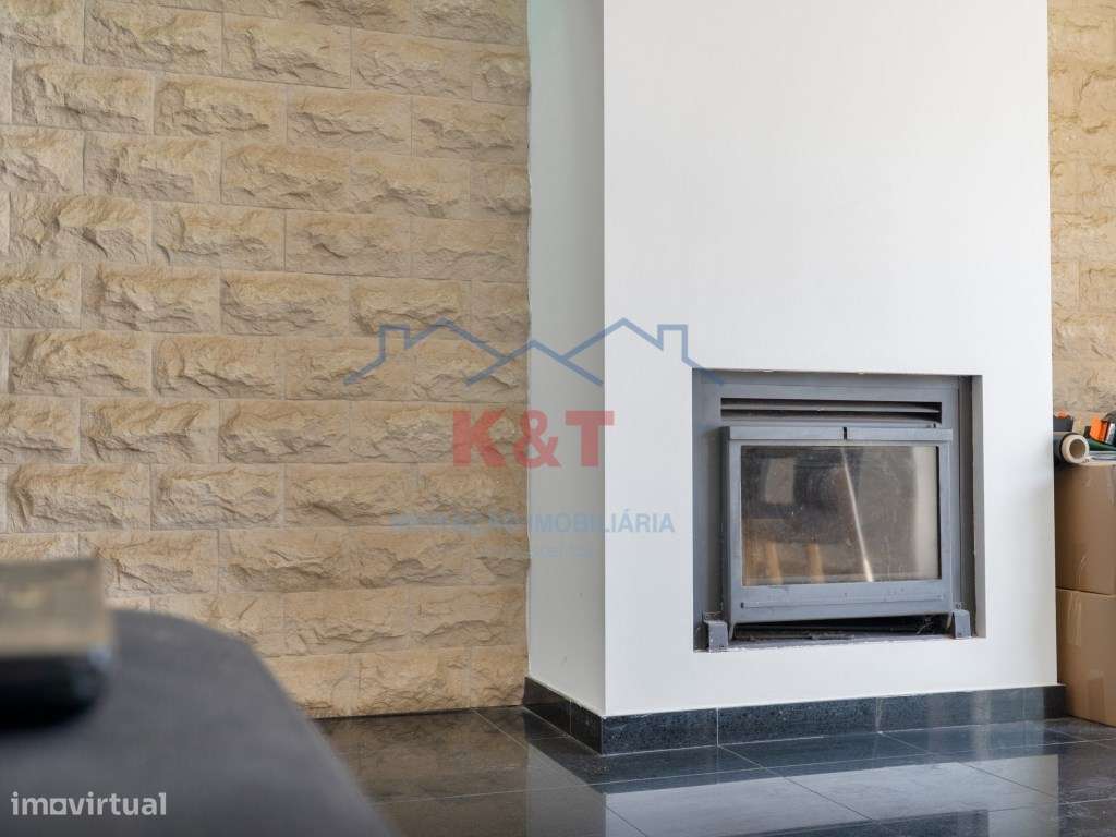 Moradia T3+1 Bemposta-6