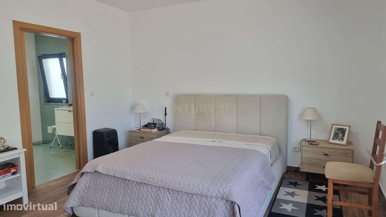 Moradia isolada T4 Jardins de Santiago - Setúbal-25