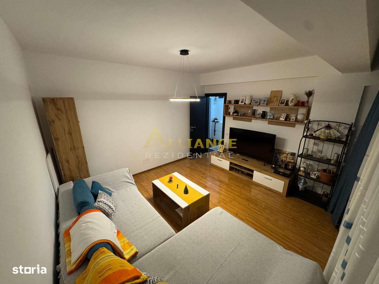Complex Titan-2 Camere-Decomandat-MobilatUtilat+Parcare