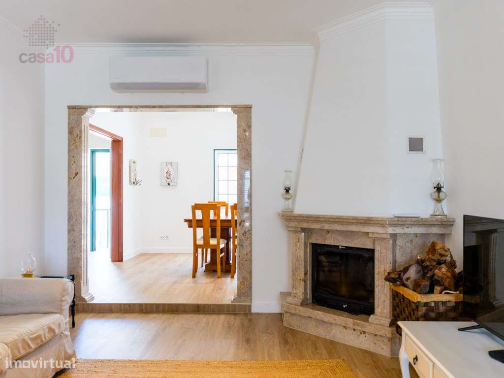 Moradia V5+1 renovada em zona de excelência em Alcochete-5