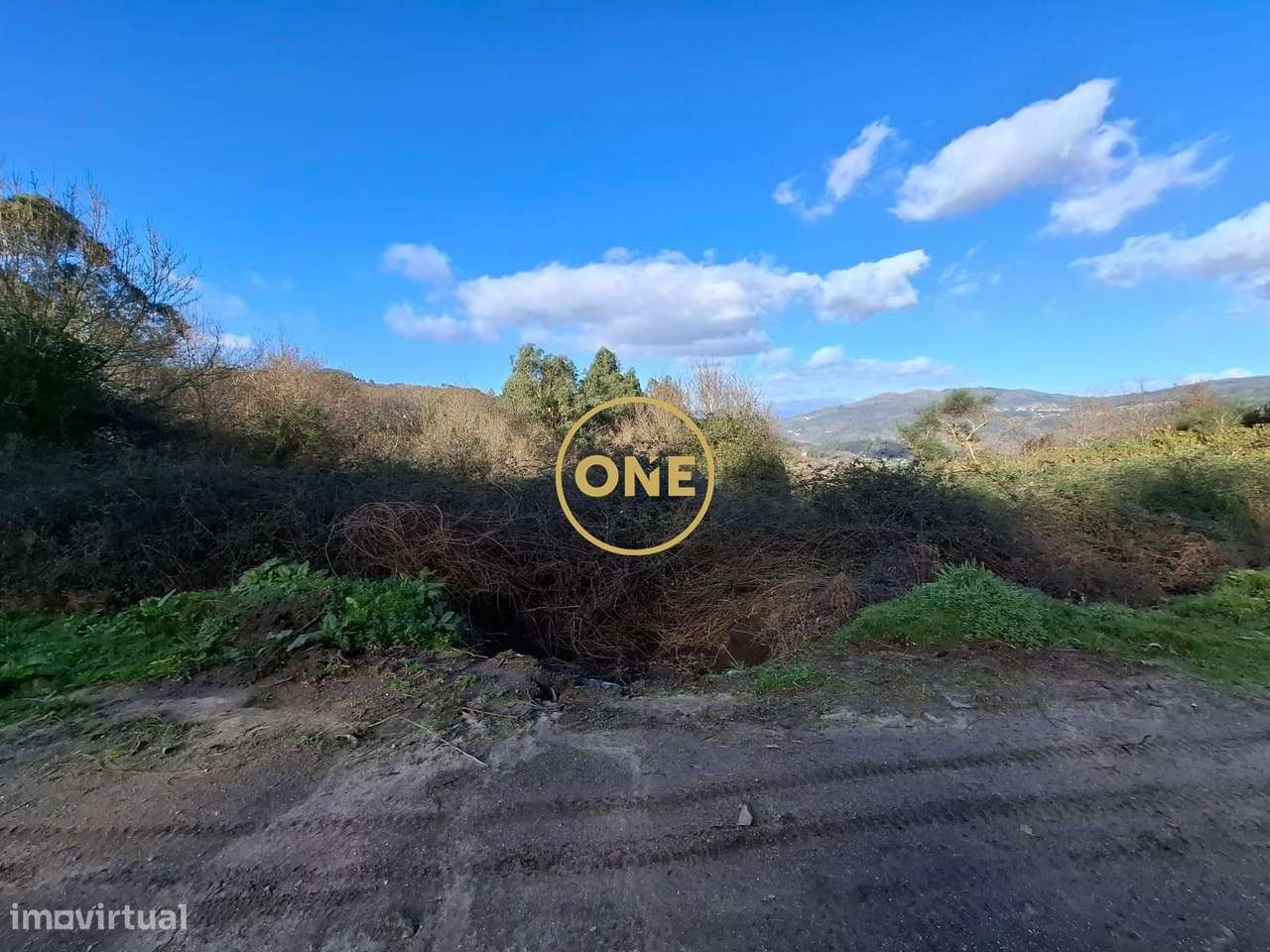 Terreno Rústico em Vade, Vila Verde - Grande imagem: 5/13