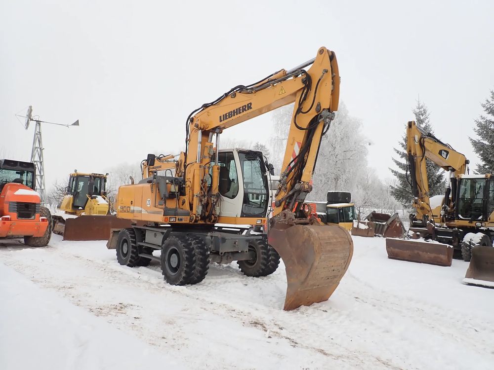 Liebherr A900c 2009