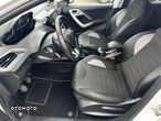 Peugeot 2008 1.5 BlueHDi Allure - 21