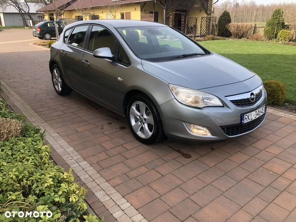 Opel Astra 1.6 Active - 9