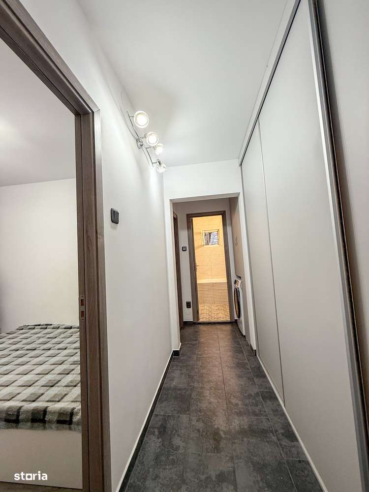 Vanzare 3 Camere Auchan 1 Decembrie 1918, Metrou Titan - Imagine principală: 5/8