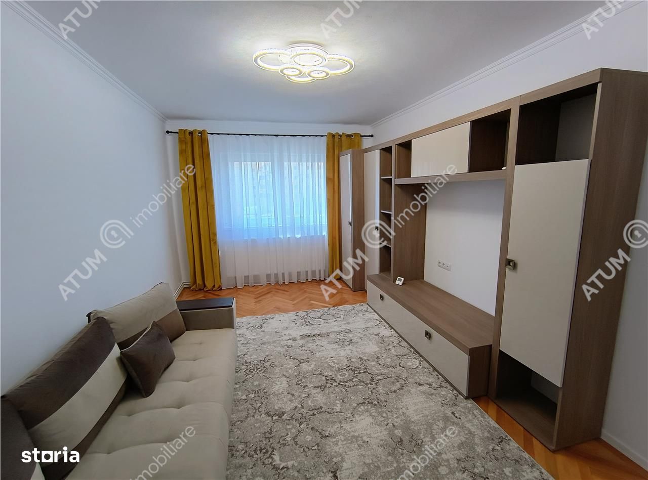 Apartament renovat cu 2 camere decomandate si balcon etajul 2 in Sibiu