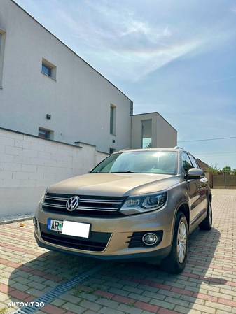 Volkswagen Tiguan 2.0 TDI DPF 4Motion DSG Exclusive - 2