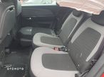 Citroën C4 Picasso 1.6 HDi Attraction - 9