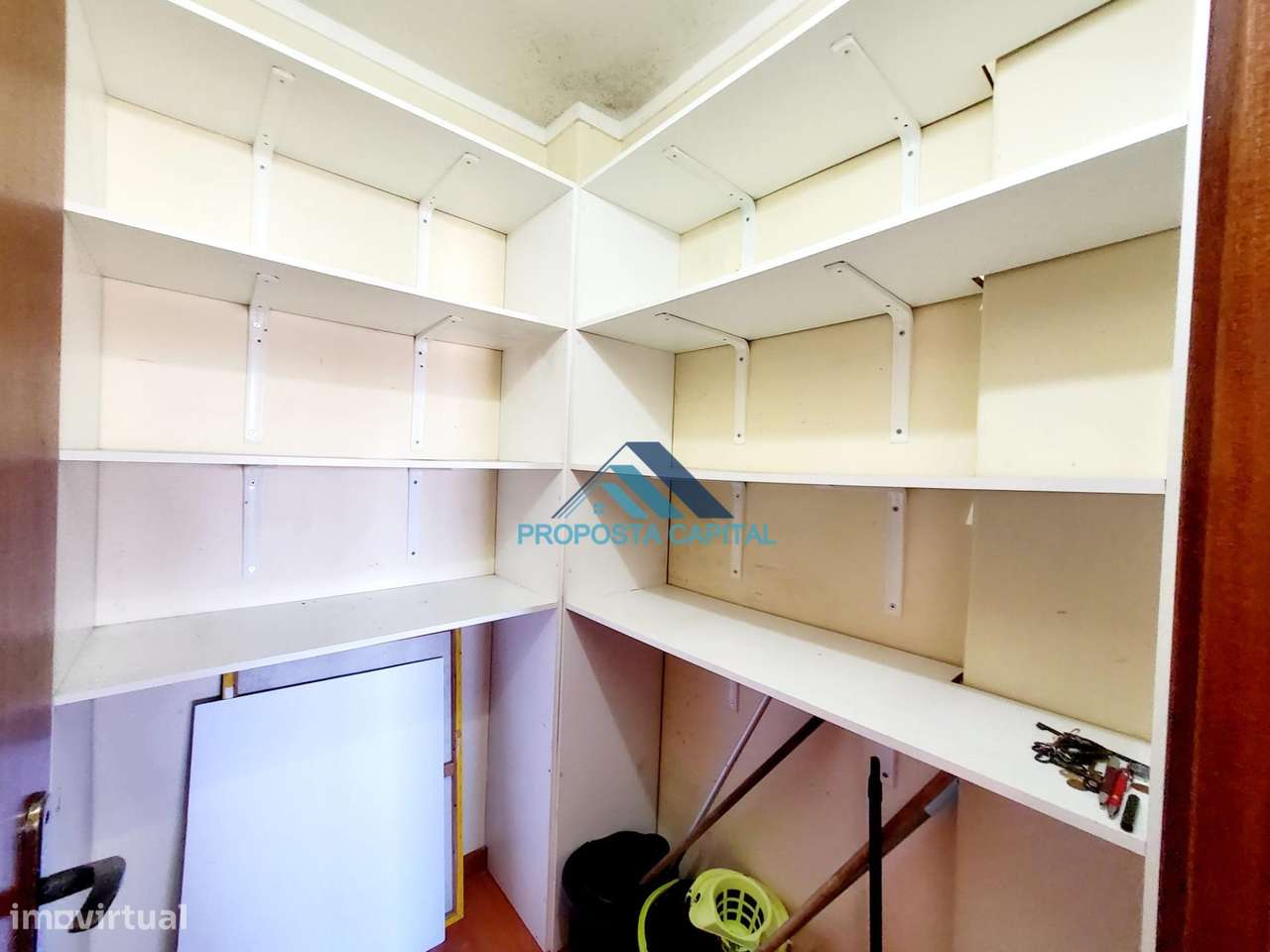 OPORTUNIDADE APARTAMENTO T2 | PENDÃO-QUELUZ-13