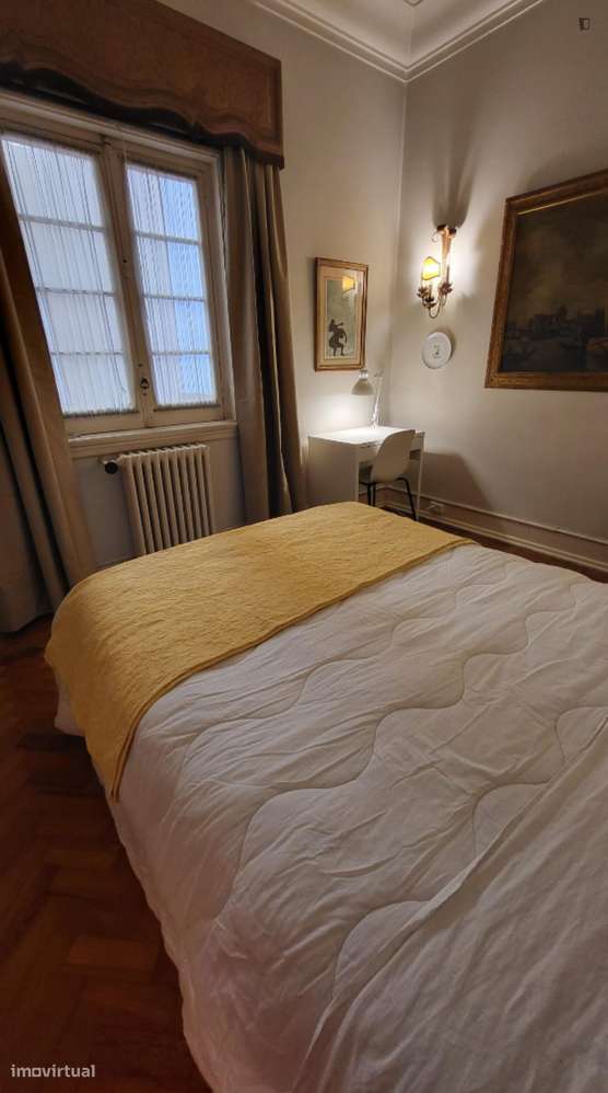 Quarto - localizado em Marquês de Pombal Lisbon - Grande imagem: 4/7