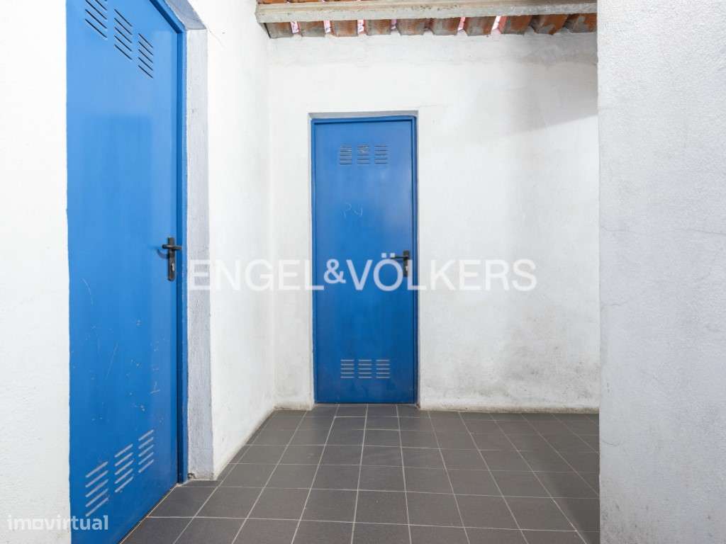 Apartamento T2 mobilado na Quinta do Texugo-22