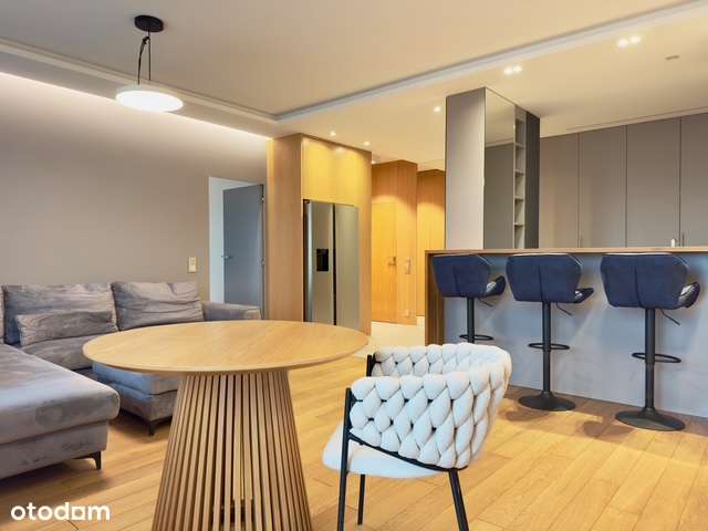 Komfortowe dwupokojowe mieszkanie na Żoliborzu!-1