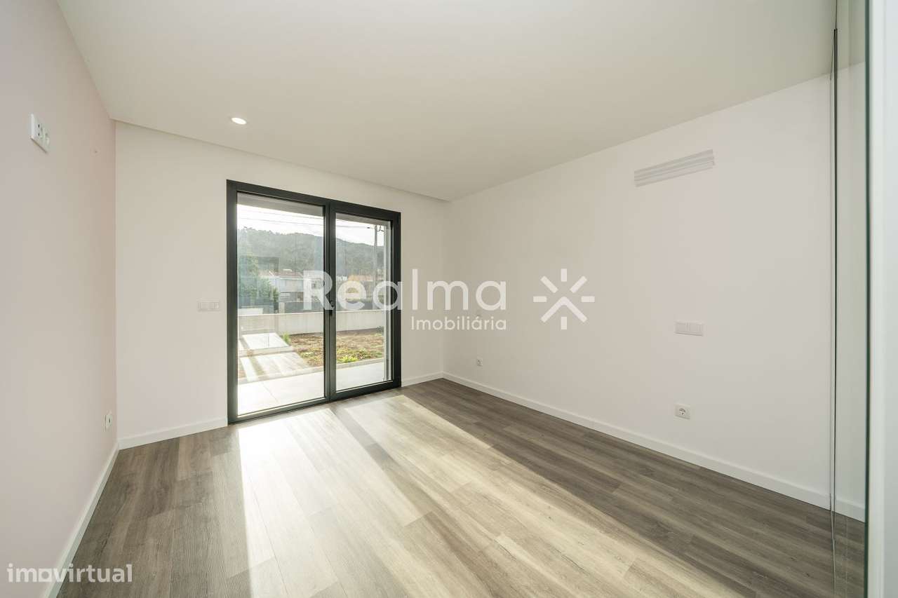 Moradia Térrea T3+Escritório em Este S.Mamede-Braga-38