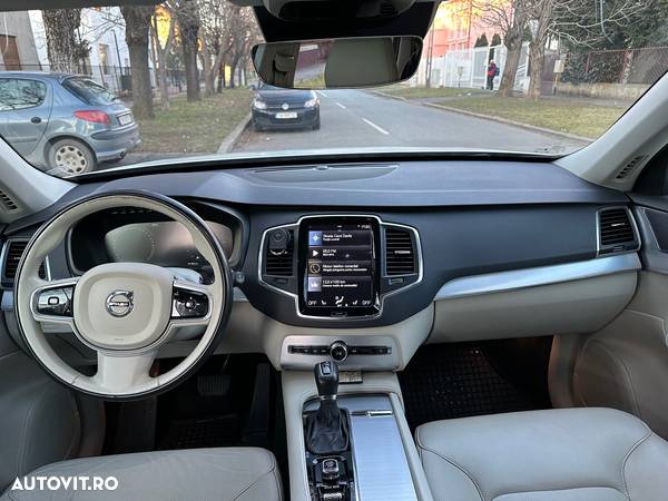 Volvo XC 90 D5 AWD Momentum - 6